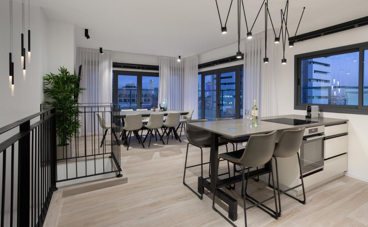 Spacious 3Br Penthouse With Jacuzzi On Rosthchild By Holyguest Tel Aviv Exterior foto